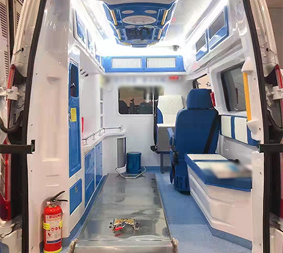 叶县车辆内部展示